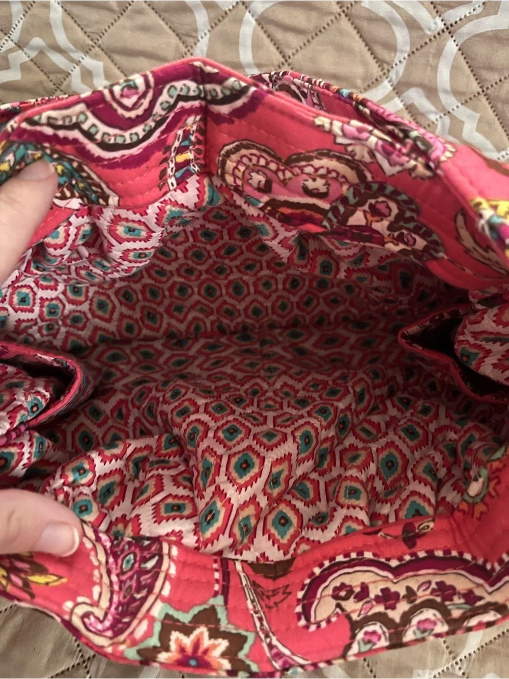 Quilted Floral Print Shoulder Bag in Red